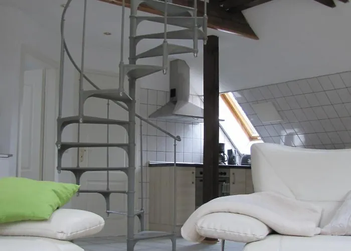 Im Gruenen Von 아파트 드레스덴