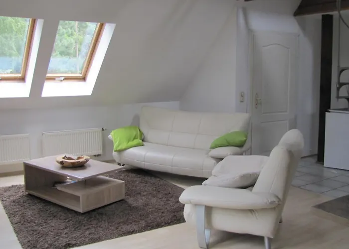 Im Gruenen Von 아파트 *