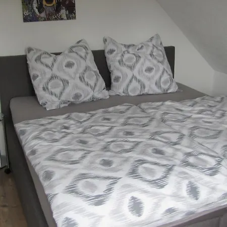 Apartament Im Gruenen Von